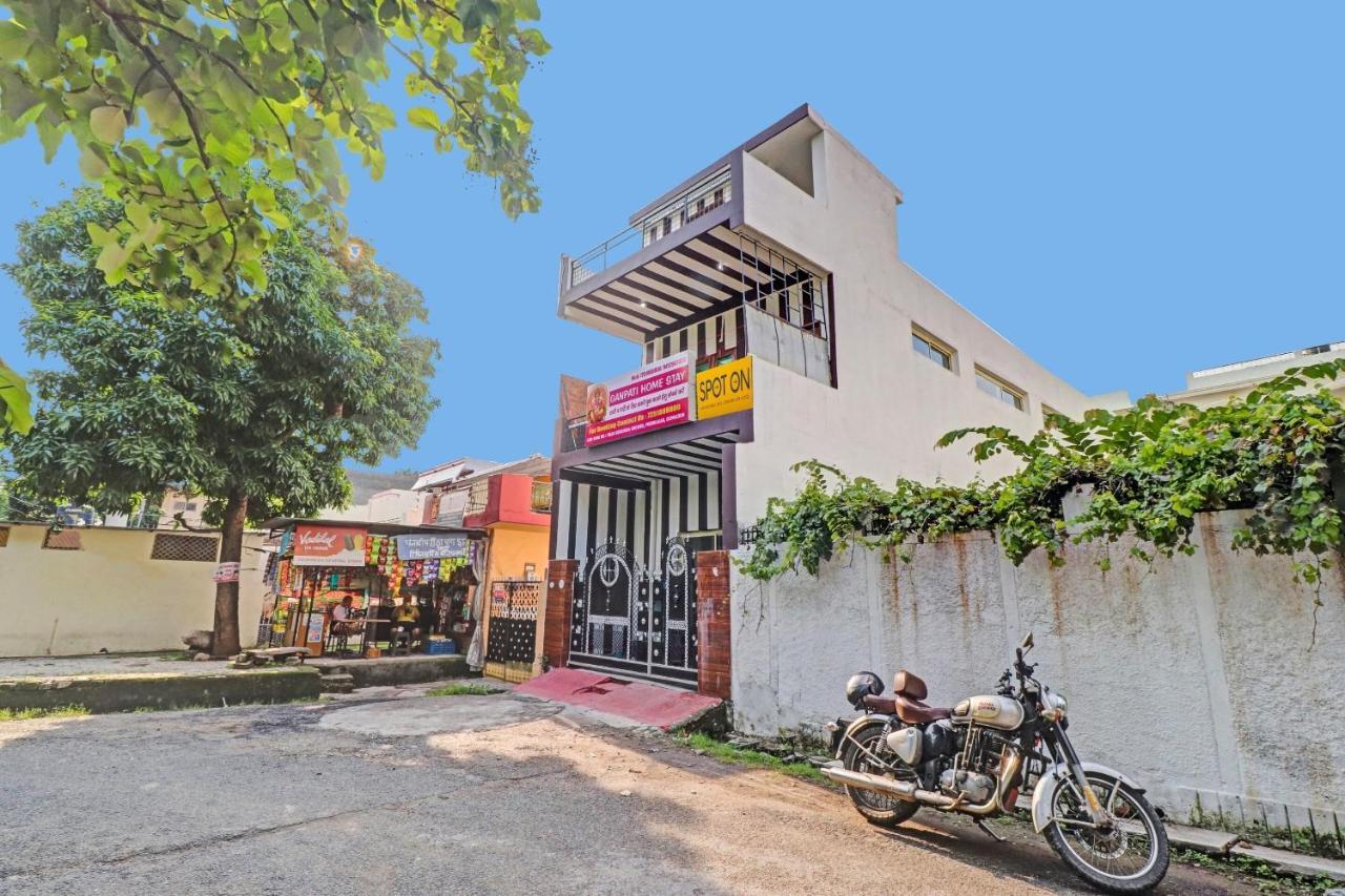 Spot On Ganpati Home Stays Dehradun Exterior photo